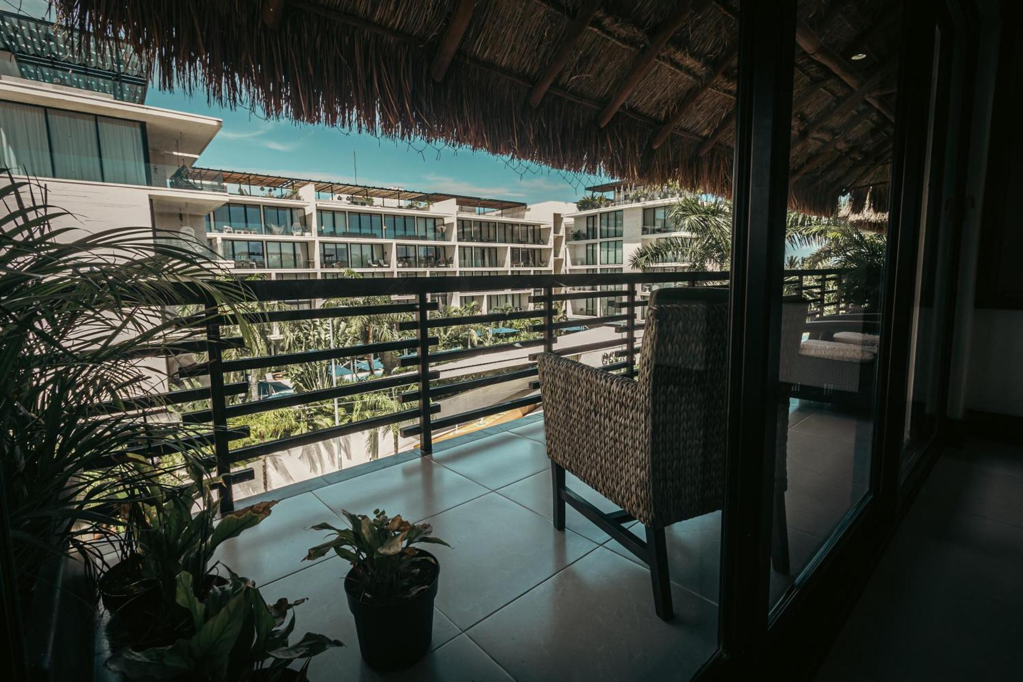 Aldea Thai By Smart *